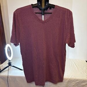 Mens Travis Mathew Cloud Crew Tee soft and stretchy Large Roan Rouge